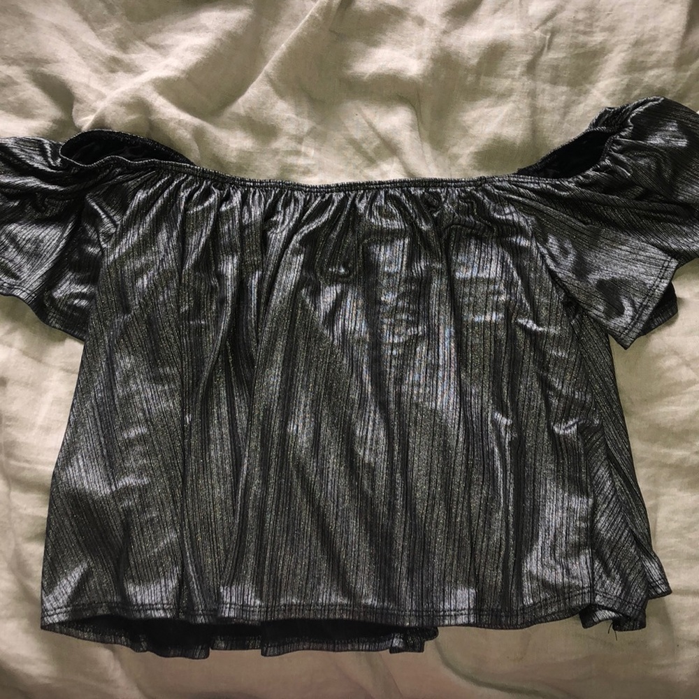 off the shoulder crop top